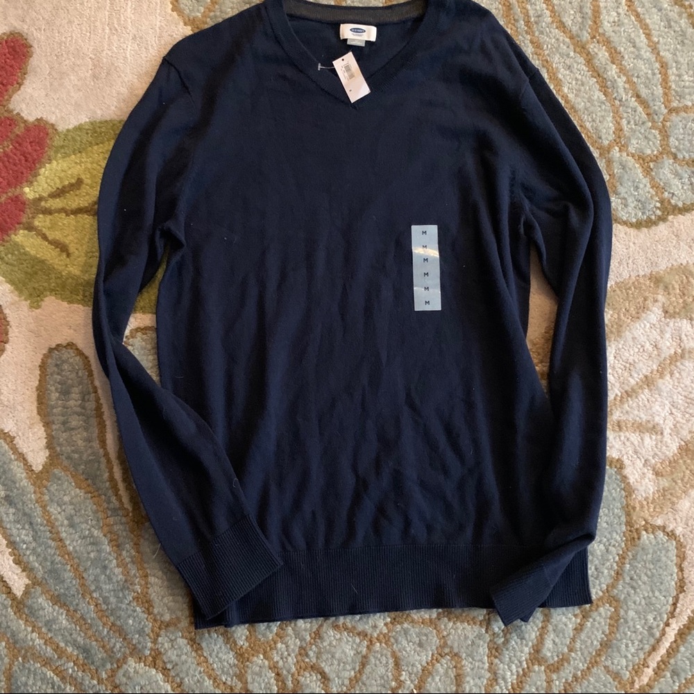 OLD NAVY SWEATER